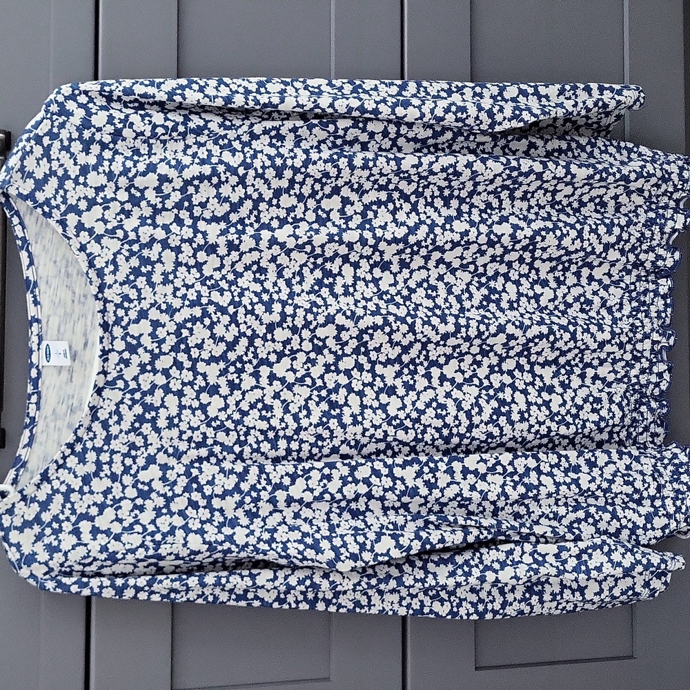 Old Navy long sleeve jersey top for Women 💙